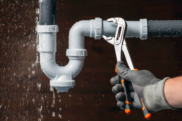 Professional Leak Detection technician working in Harrisonville, PA